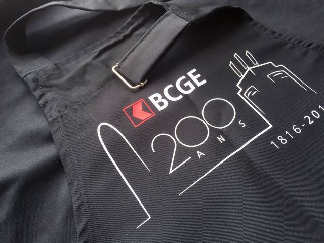 Tablier noir BCGE 200 ans imprimé